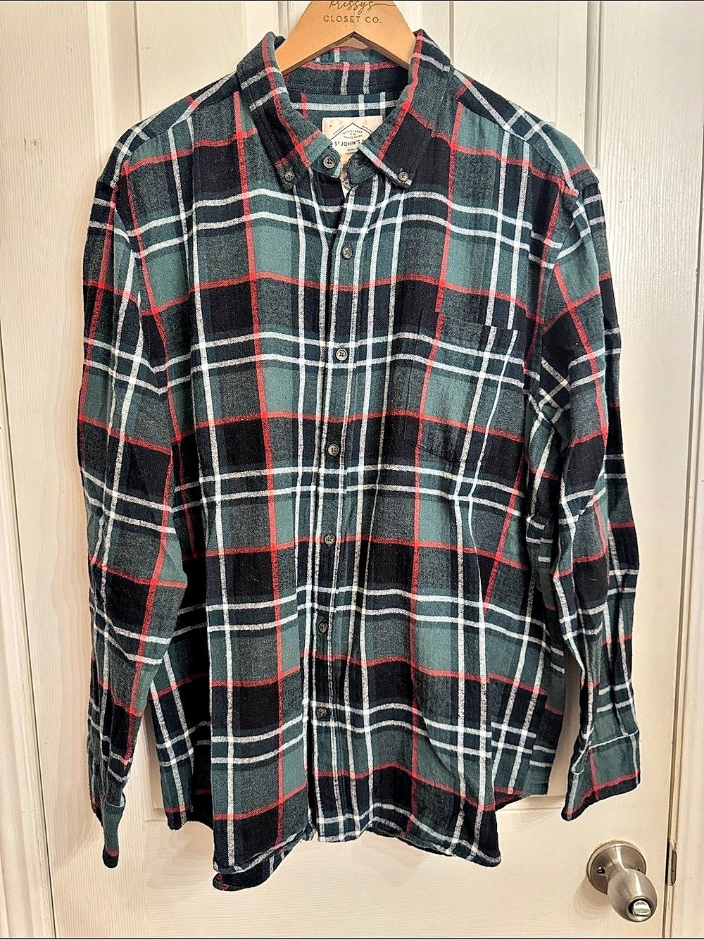 St. John's Bay Plaid Flannel Button Down Shirt XL